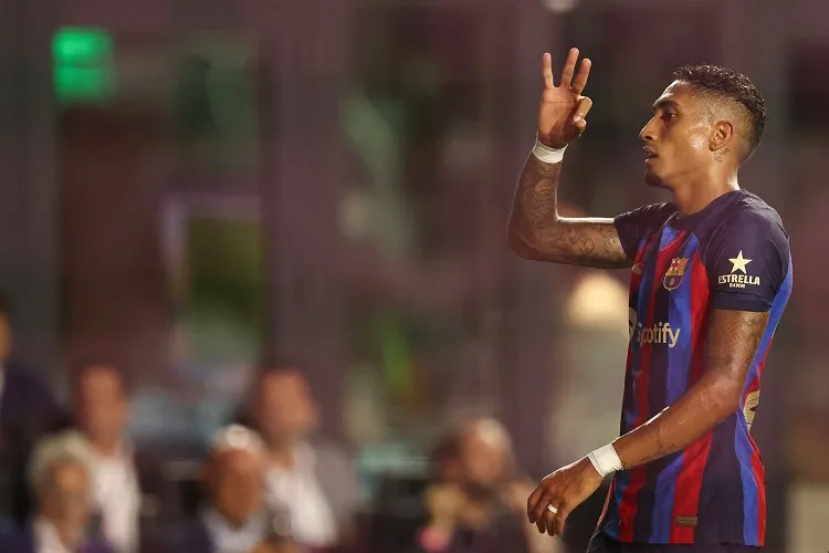 Messi khai hỏa, PSG thắng nhẹ Kawasaki - Raphinha ra mắt ấn tượng, Barca đè bẹp Inter Miami