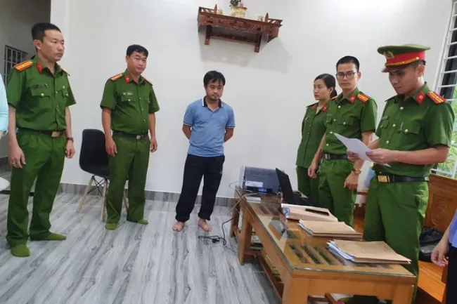 Tin tức pháp luật hôm nay 21/7: Đề nghị mức án gần 6 năm tù đối với ông Lê Tùng Vân 2