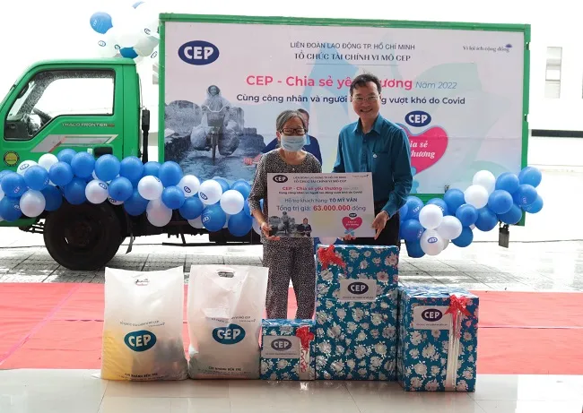 Chuyến xe “CEP chia sẻ yêu thương” đến với người lao động nghèo tại tỉnh Bến Tre và Tiền Giang 1