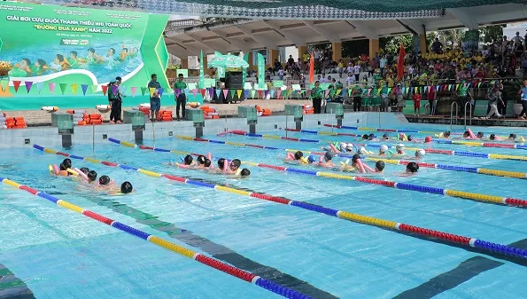 500 VĐV tranh tài giải Bơi cứu đuối Thanh thiếu nhi toàn quốc 2022 1