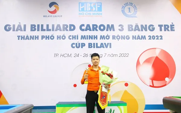 Tay cơ Lê Xuân Ân vô địch giải Billiard Carom 3 băng trẻ TPHCM mở rộng năm 2022 1