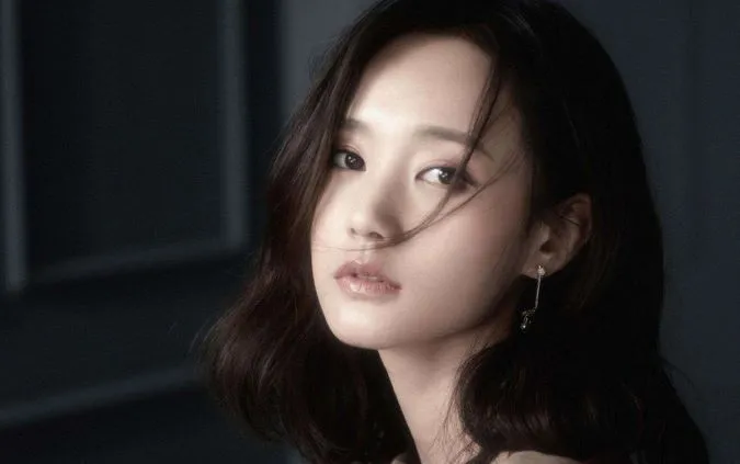 Tiểu sử Lý Nhất Đồng: Nữ diễn viên xinh đẹp trong vai diễn Hoàng Dung của Tân 1