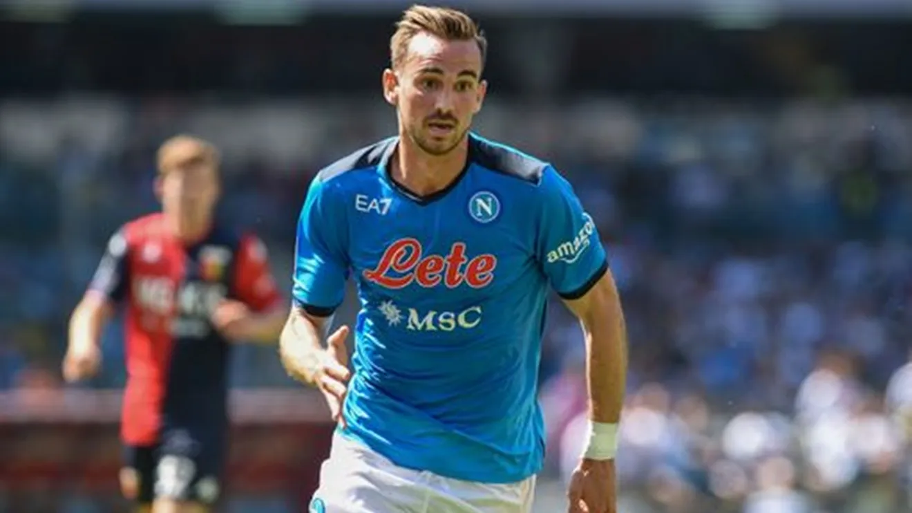 Real tranh Fabian Ruiz với MU - De Jong là mục tiêu của cả Bayern?