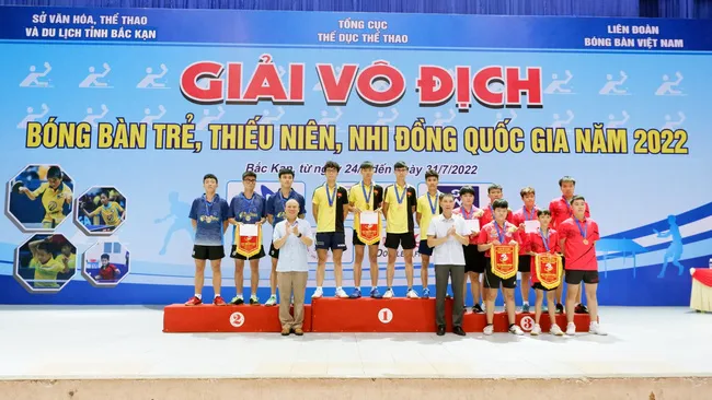 Võ Huỳnh Anh Khoa mang về tấm HCV đầu tiên cho Việt Nam tại Para Games 2022