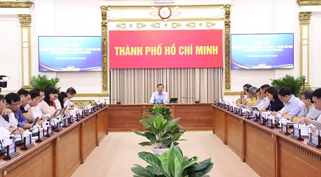 Quang cảnh Phiên họp về tình hình kinh tế - xã hội Thành phố tháng 7 và 7 tháng đầu năm và nhiệm vụ giải pháp tháng 8 năm 2022