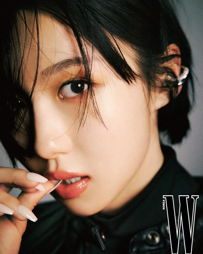 Joo Hyun Young Profile - cô bạn thân cá tính của Park Eun Bin trong nữ luật sư kì lạ Woo Young Woo 3