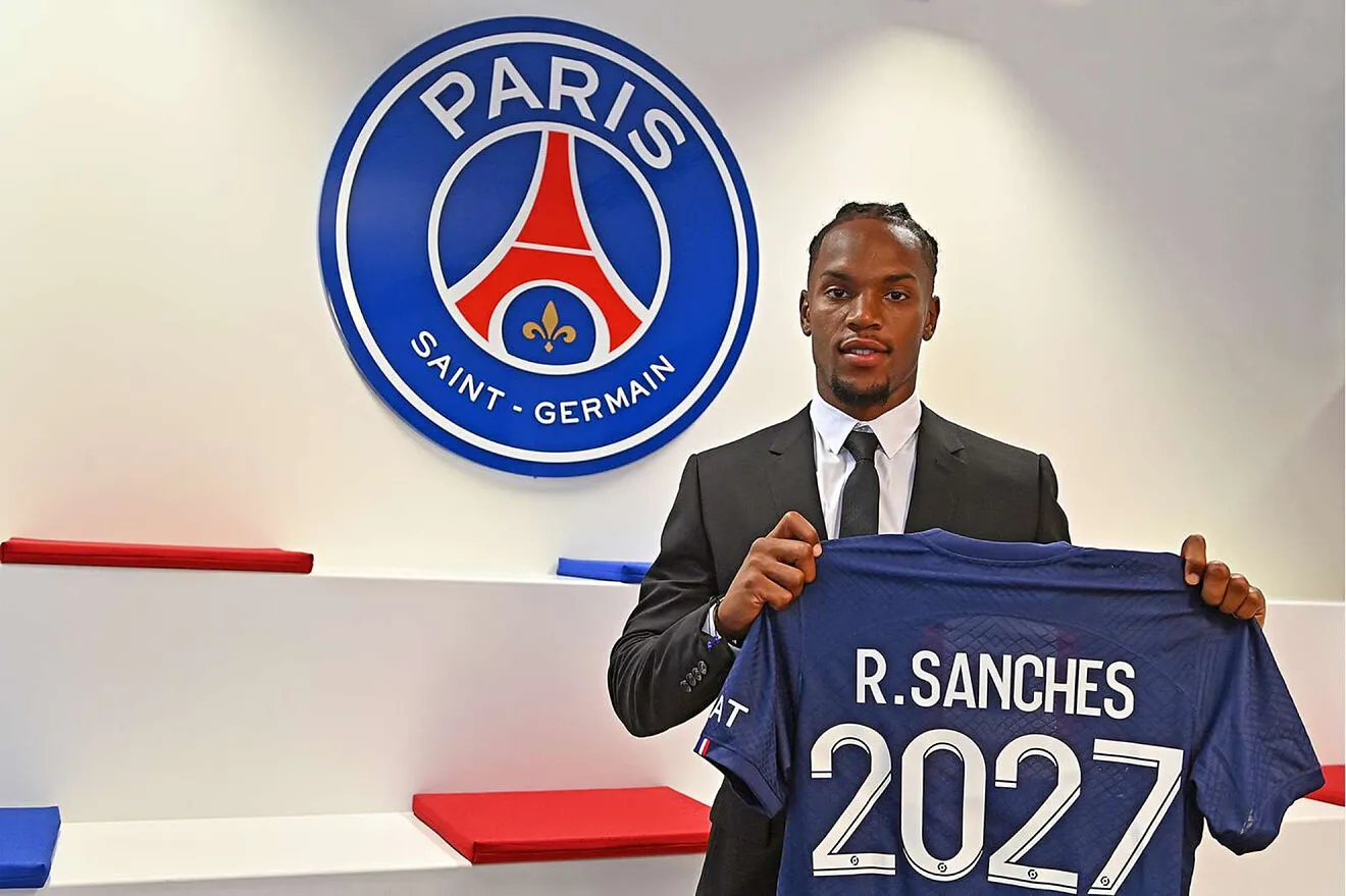 Real Madrid tranh Sesko với MU - Renato Sanches chính thức gia nhập PSG