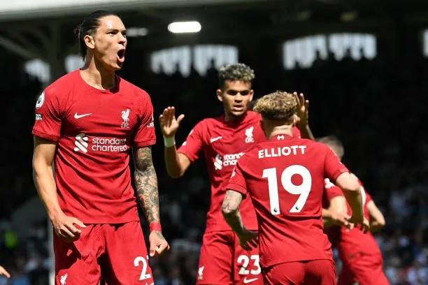 Liverpool hòa kịch tính Fulham - Tottenham đại thắng Southampton ngày mở màn