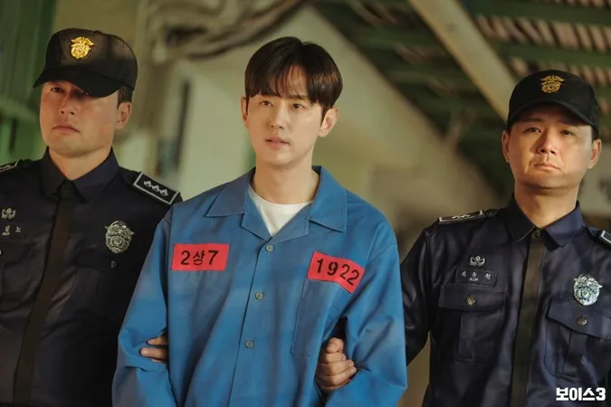 Hội mỹ nam Hàn khoác áo tù nhân vẫn đẹp trai ngời ngời 28