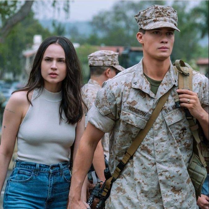 Purple Hearts Review: Tình yêu cần được cảm nhận bằng trái tim chứ không phải lý trí 5