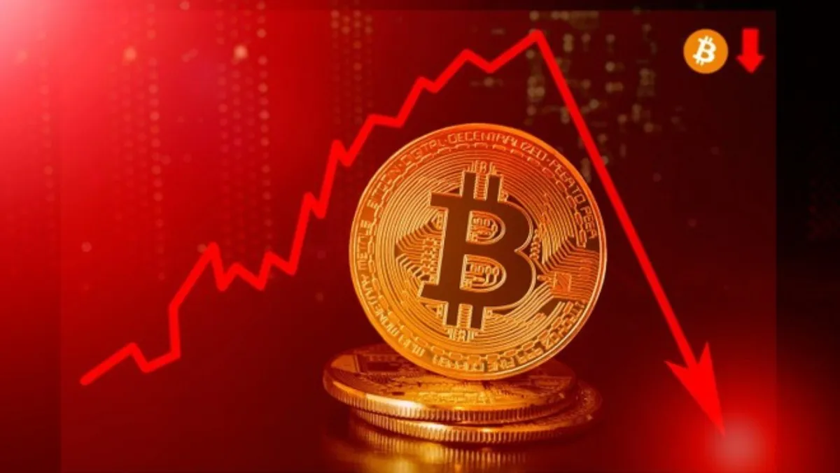 Giá Bitcoin hôm nay 10/8/2022: Lao dốc