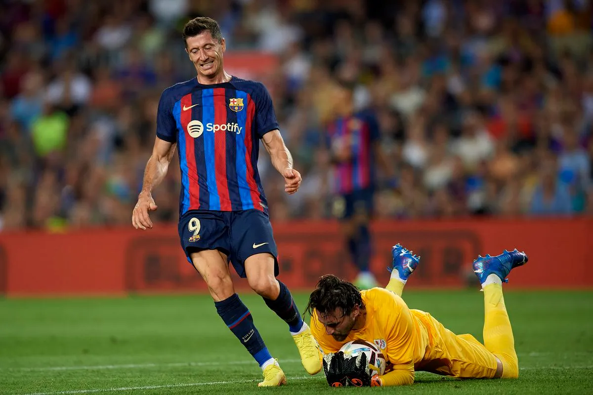 Barca hòa thất vọng trận mở màn La Liga - PSG thắng trận thứ 2 liên tiếp