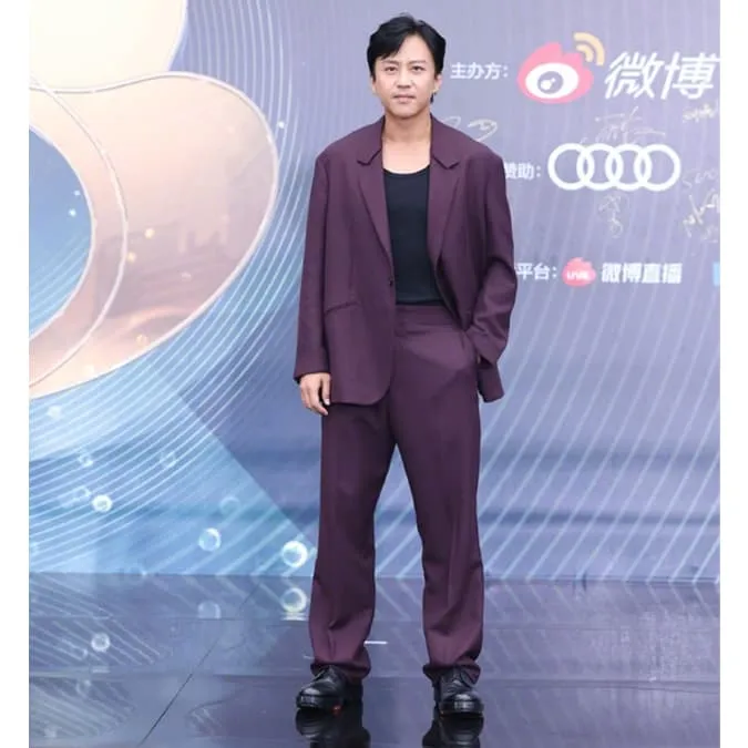 Đêm hội Điện ảnh Weibo 2022: Lưu Diệc Phi, Vương Nhất Bác, Châu Đông Vũ chiếm spotlight,... 9
