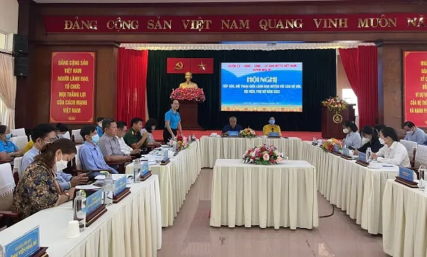 Phụ nữ Nhà Bè kiến nghị nhiều vấn đề đô thị đến lãnh đạo huyện 2