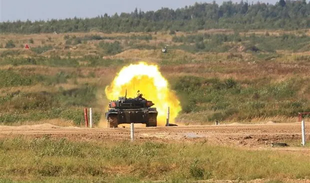 Bóng chuyền nữ Việt Nam mở màn AVC thắng lợi - Quang Liêm thắng nhanh kỳ thủ số 7 thế giới