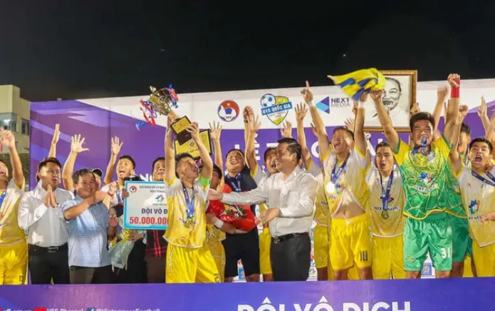 SLNA vô địch giải U15 Quốc gia - Khánh Hòa chiếm đỉnh Giải hạng Nhất