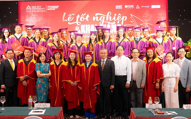 Trường Đại học Hoa Sen khai giảng và trao bằng tốt nghiệp Thạc sĩ năm 2022 1