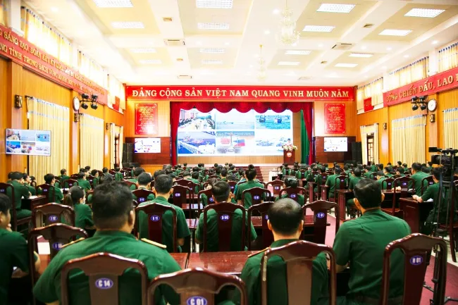 Tuyên truyền biển, đảo cho cán bộ cán bộ, chiến sỹ Bộ Chỉ huy Quân sự tỉnh Bà Rịa - Vũng Tàu 2