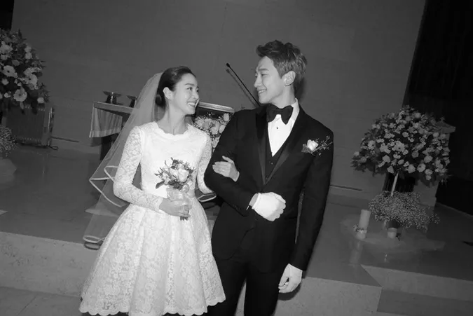 [đã bổ sung ảnh]Tiểu sử Kim Tae Hee: Con dâu quốc dân với phong độ diễn xuất thất thường 21