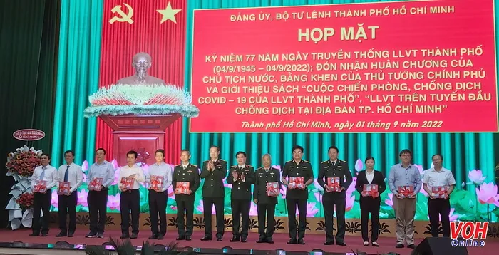 Kỷ niệm 77 năm ngày truyền thống lực lượng vũ trang thành phố Hồ Chí Minh 3