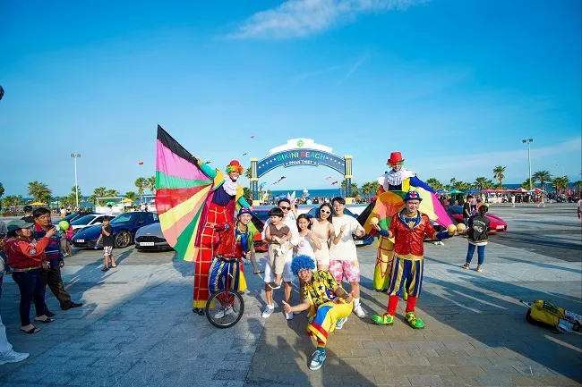 Choáng ngợp với lễ hội đa sắc màu chiếm sóng mùa check in 2/9 tại Phan Thiết 2