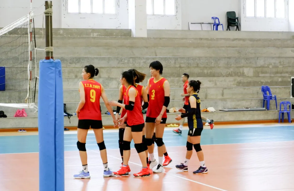 Bóng chuyền nữ Việt Nam thắngThái Lan - Lặn Việt Nam áp đảo tại World Cup
