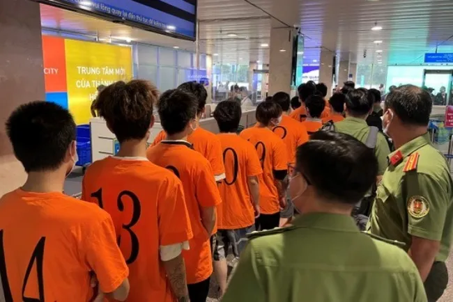 Tin nóng chiều 10/9: 24 quán karaoke ở Bình Dương bị xử phạt, tạm đình chỉ 1