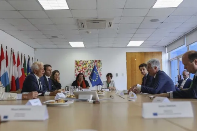 Tin nóng chiều 10/9: 24 quán karaoke ở Bình Dương bị xử phạt, tạm đình chỉ 5