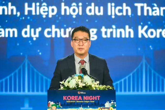“Đêm Hàn Quốc” thuyết phục người xem với những tiết mục múa đặc sắc 2