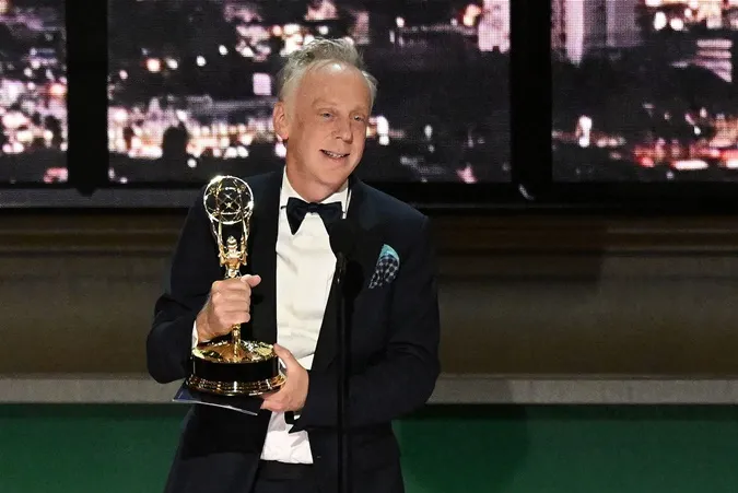 Danh sách thắng giải Emmy 2022: Squid Game lập kỉ lục nhưng gây tranh cãi 14
