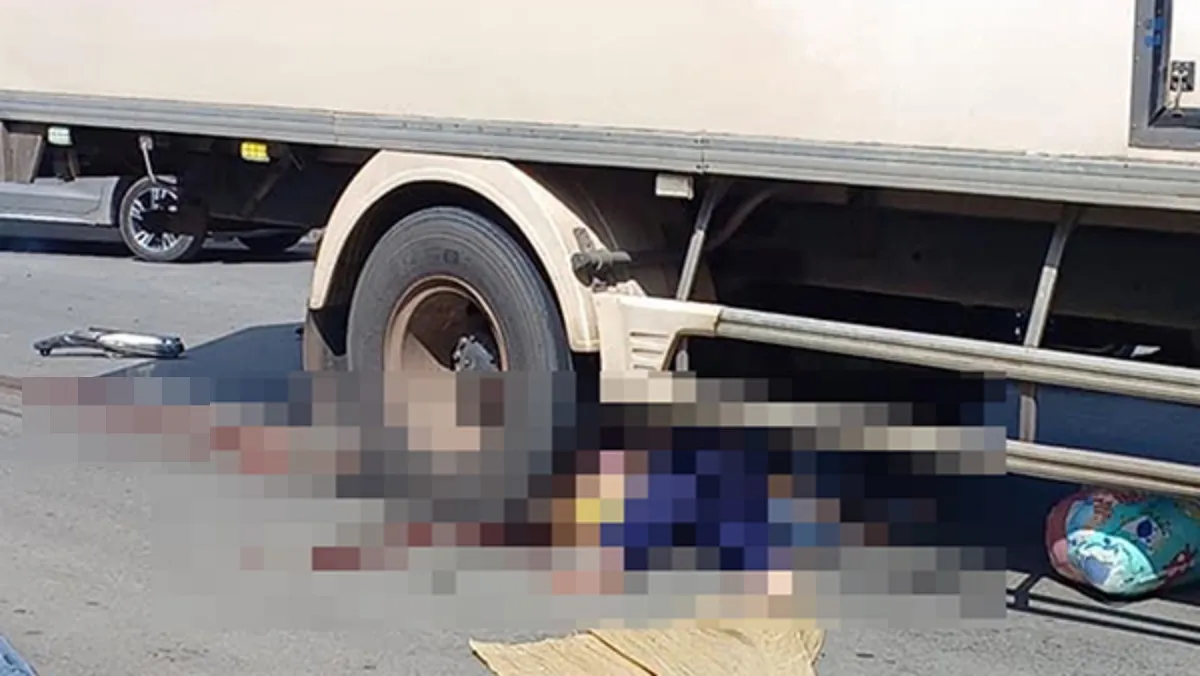 Tin tức tai nạn giao thông hôm nay 13/9/2022: Xe tải va chạm xe máy, 3 người tử vong