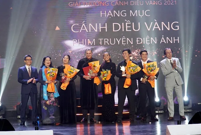 Danh sách thắng giải Cánh Diều Vàng 2021: Khả Ngân và Thanh Sơn tái ngộ trên bục nhận giải 2