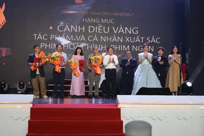 Danh sách thắng giải Cánh Diều Vàng 2021: Khả Ngân và Thanh Sơn tái ngộ trên bục nhận giải 9