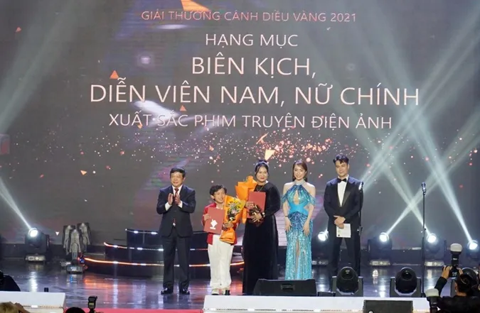 Danh sách thắng giải Cánh Diều Vàng 2021: Khả Ngân và Thanh Sơn tái ngộ trên bục nhận giải 4
