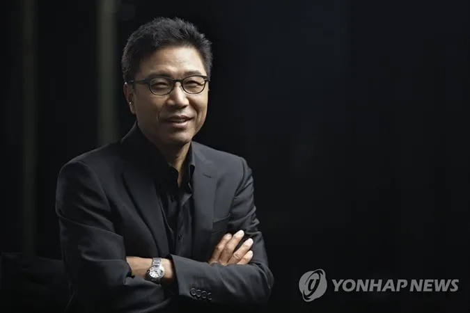 Thực hư chuyện Lee Soo Man rời SM Entertainment sau hơn 20 năm gắn bó 2