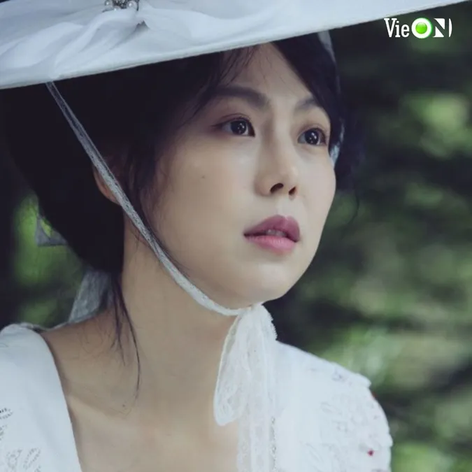 Top 5 nữ hoàng cảnh nóng Hàn Quốc: Song Hye Kyo đổ vỡ hôn nhân, Kim Min Hee bị xa lánh 1