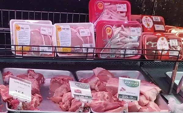 Giá cả thị trường hôm nay 23/9/2022: Giá các loại thịt bò, thịt gà 1