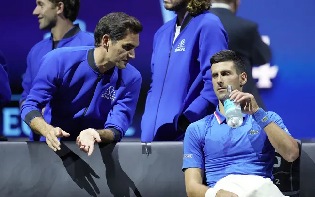 ĐT châu Âu vươn lên dẫn trước tại Laver Cup - Djokovic mong Federer thay đổi quyết định