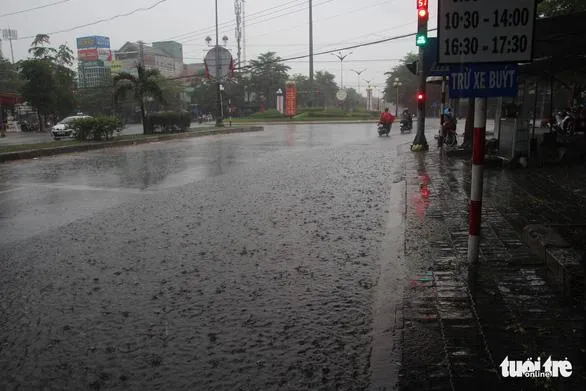 Dự báo thời tiết hôm nay 27/9: Trung Bộ có mưa rất to 1