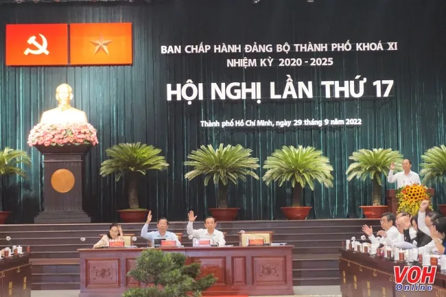 Hội nghị Ban Chấp hành Đảng bộ TPHCM khoá XI: Thảo luận 2 nội dung chính 2