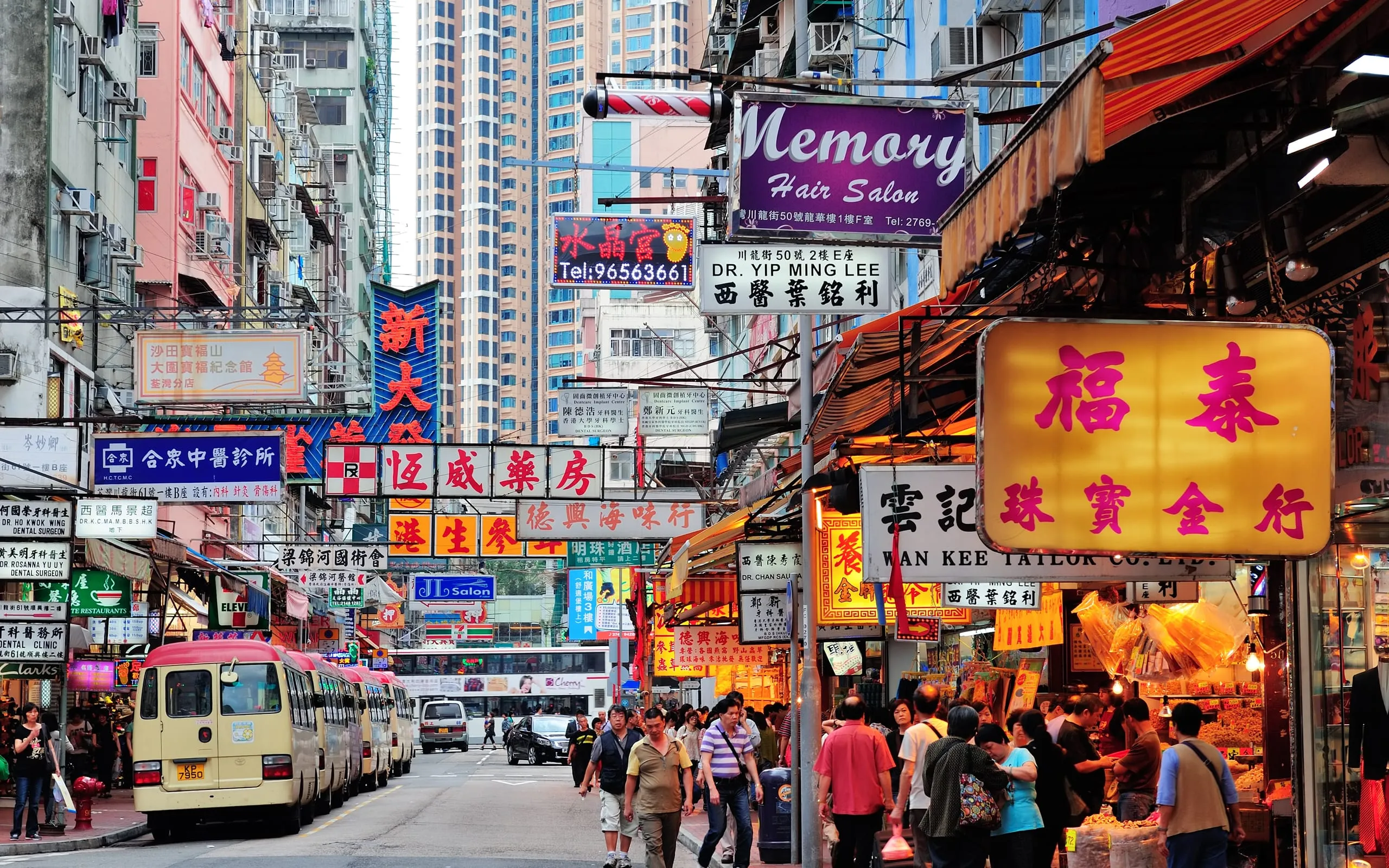 Hong Kong tung nửa triệu vé máy bay miễn phí thu hút khách du lịch