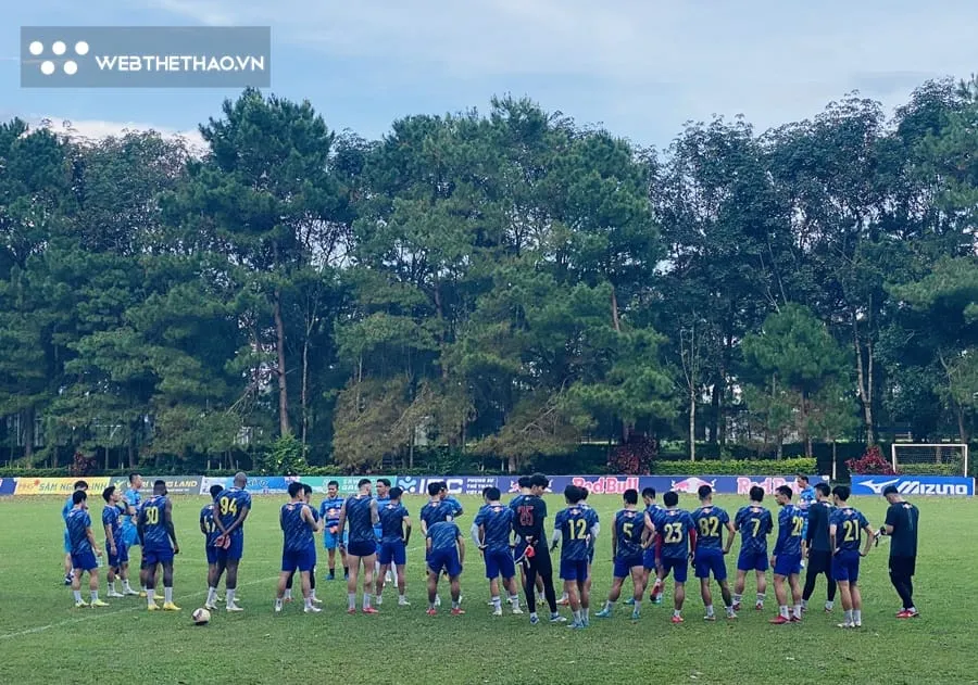 Bình Định trở lại đương đua ‘vô địch’ - Thanh Hóa đẩy Sài Gòn FC vào thế nguy hiểm