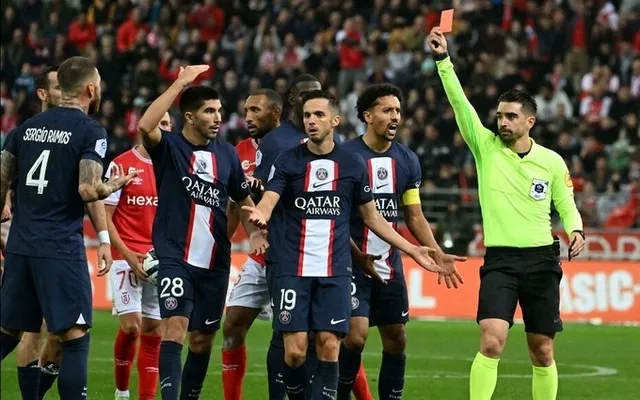 PSG hòa thất vọng trước Reims - Ramos nhận thẻ vàng và thẻ đỏ trong chưa đầy 30 giây