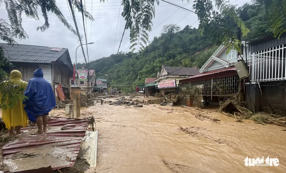 Dự báo thời tiết ngày mai (13/10): Bình Định đến Khánh Hòa có nguy cơ lũ quét, sạt lở đất 1