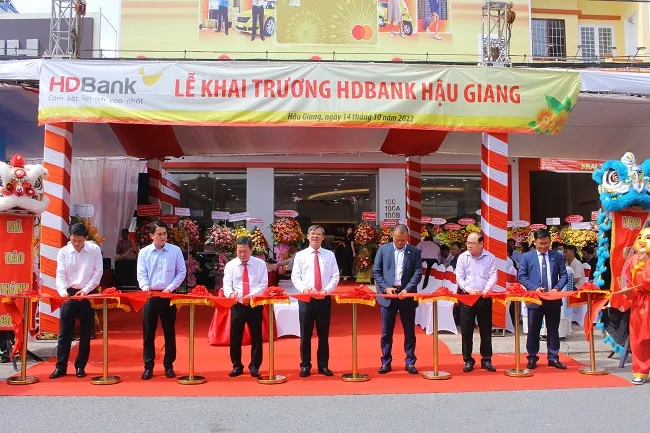 HDBank cùng Hậu Giang chinh phục khát vọng vươn mình mạnh mẽ 1