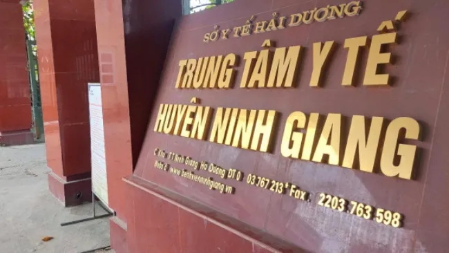 Nam sinh uống nhầm hàng chục viên thuốc tránh thai 1