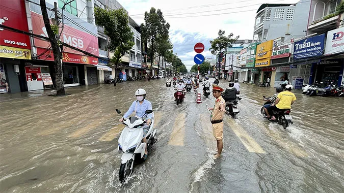 Vì sao triều cường ở Cần Thơ, miền Tây vượt mốc lịch sử? 1