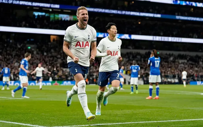 Tottenham gây sức ép lên Man City và Arsenal - Leicester và Nottingham tiếp tục dưới đáy BXH