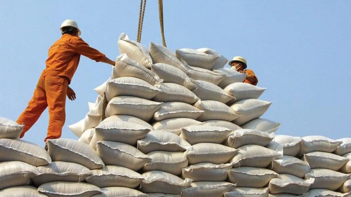 9 tháng năm 2022: Giá gạo xuất khẩu giảm nhẹ  