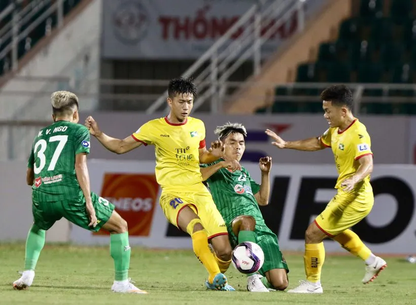 Lịch thi đấu vòng 20 V-League 2022: Kịch tính cuộc đua vô địch và trụ hạng